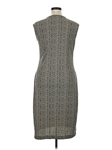 Old Navy Casual Dress (view 2)