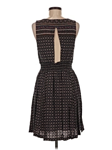 Hem & Thread Casual Dress (view 2)