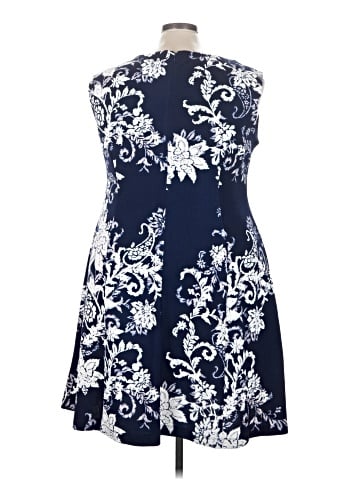 Sandra Darren Casual Dress (view 2)