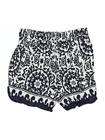 CeCe Shorts (view 2)