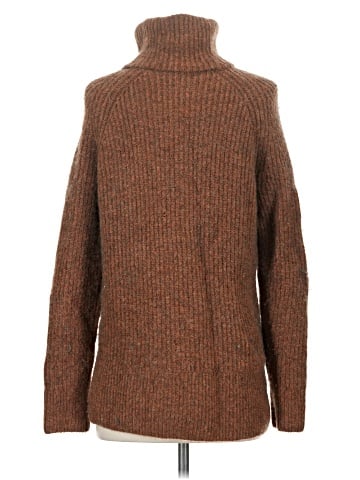 Madewell Mercer Turtleneck Sweater in Coziest Yarn (view 2)