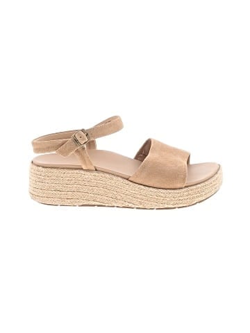 ABEO Wedges (view 1)