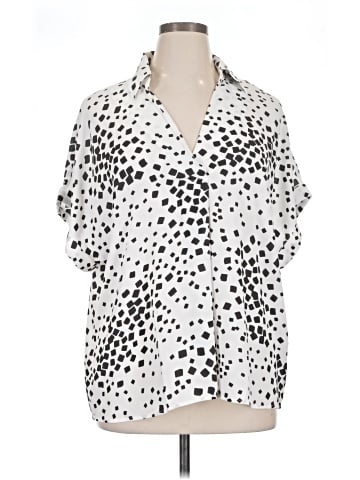 CAbi Short Sleeve Blouse (view 1)