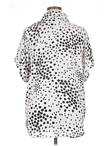 CAbi Short Sleeve Blouse (view 2)