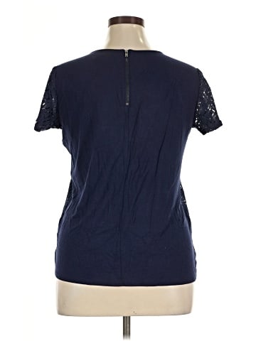 Market and Spruce Short Sleeve Top (view 2)