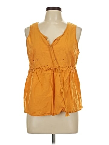 Knox Rose Sleeveless Blouse (view 1)