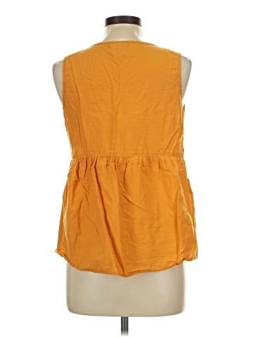 Knox Rose Sleeveless Blouse (view 2)