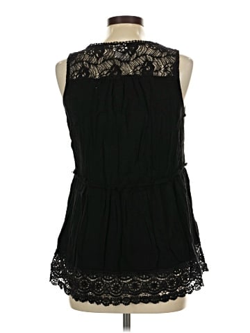 Knox Rose Sleeveless Blouse (view 2)