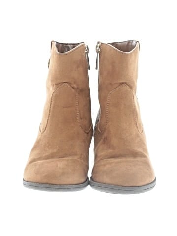 MICHAEL Michael Kors Ankle Boots (view 2)