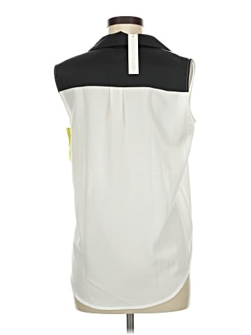 Jaye.e. Sleeveless Blouse (view 2)