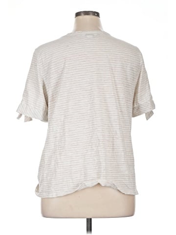 Liz Claiborne Short Sleeve Top (view 2)