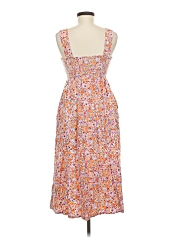 Old Navy Casual Dress (view 2)