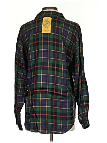 Lizwear by Liz Claiborne Long Sleeve Button-Down Shirt (view 2)