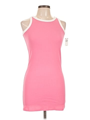 Old Navy Casual Dress (view 1)
