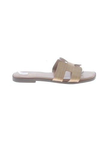 Rouge Sandals (view 1)