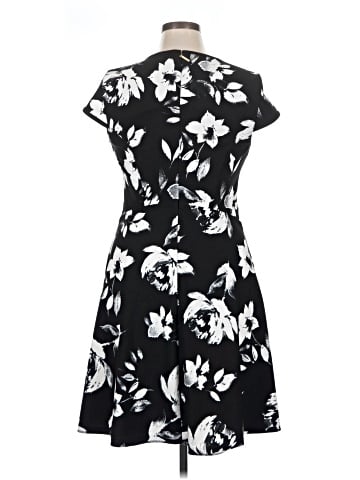 Ivanka Trump Casual Dress (view 2)