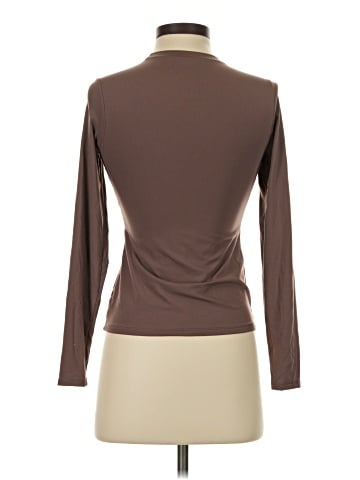Pumiey Long Sleeve T-Shirt (view 2)