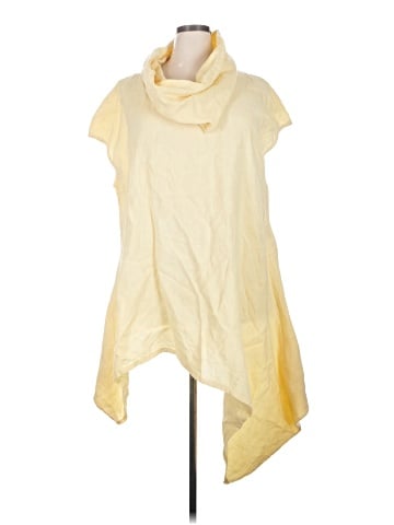 bryn WALKER Short Sleeve Blouse (view 1)