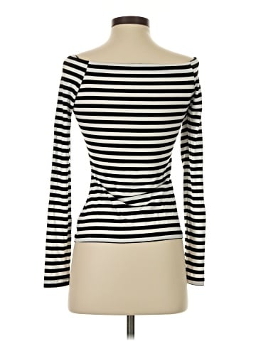 Patty Boutik Long Sleeve Turtleneck (view 2)