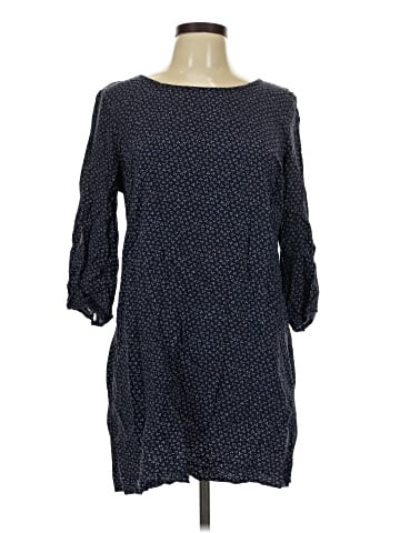 Old Navy Casual Dress (view 1)