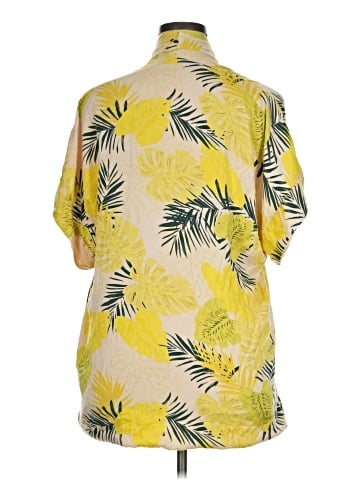 VICI Short Sleeve Blouse (view 2)