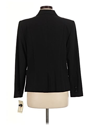 Requirements Blazer (view 2)