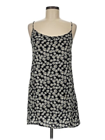 Forever 21 Casual Dress (view 1)