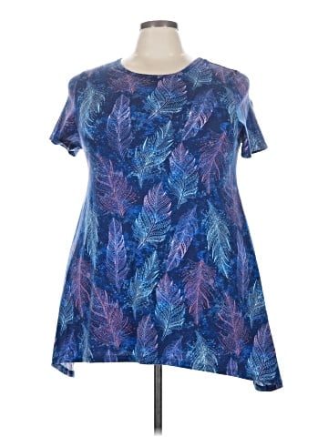 Lularoe Short Sleeve T-Shirt (view 1)