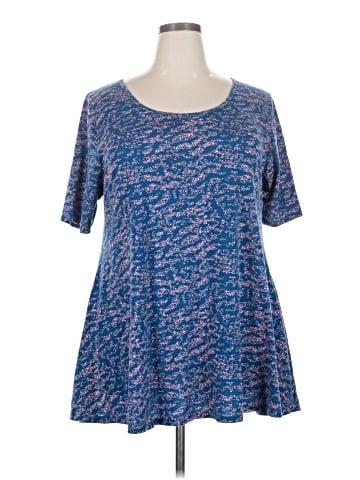 Lularoe Short Sleeve T-Shirt (view 1)