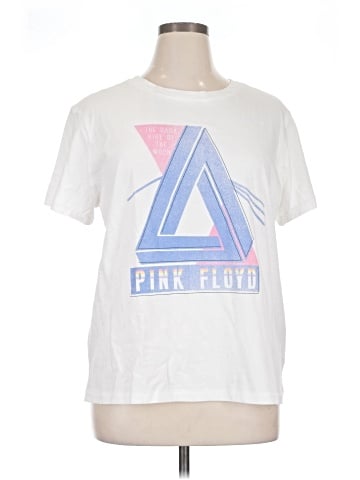 Elizabeth and James Short Sleeve T-Shirt (view 1)