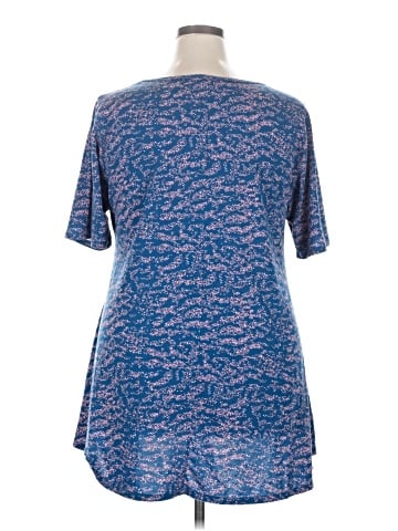 Lularoe Short Sleeve T-Shirt (view 2)