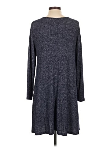 Old Navy Casual Dress (view 2)