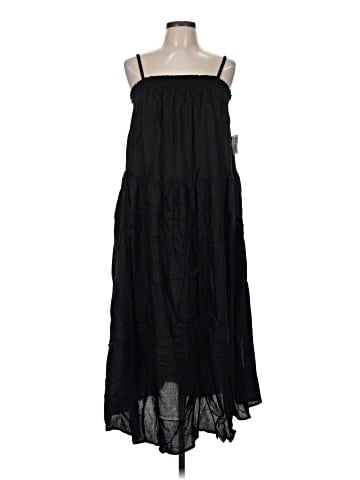 Old Navy Cocktail Dress (view 1)