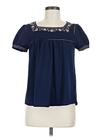 E&M Collection Short Sleeve Blouse (view 1)