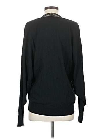 CAbi Long Sleeve Top (view 2)