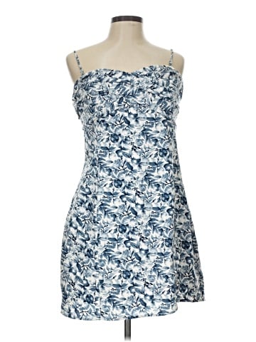 Abercrombie & Fitch Casual Dress (view 1)