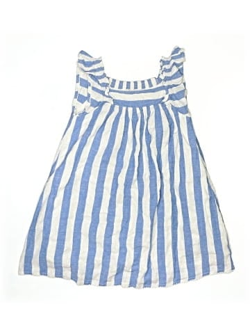 Peek... Dress (view 1)
