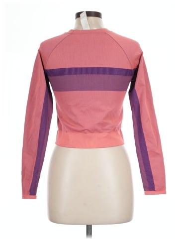 Fabletics Long Sleeve T-Shirt (view 2)