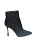 Vince Camuto 100% Leather Black Ankle Boots Size 9 - photo 1