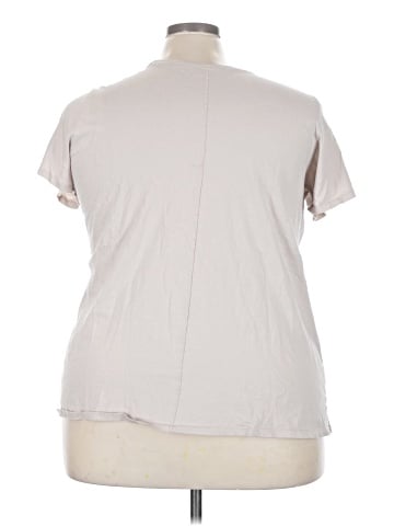 Torrid Short Sleeve T-Shirt (view 2)