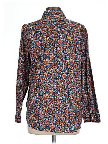Old Navy Long Sleeve Button-Down Shirt (view 2)