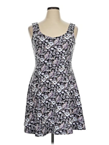 LC Lauren Conrad Casual Dress (view 1)