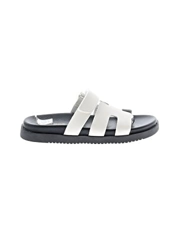 Project Cloud Sandals (view 1)