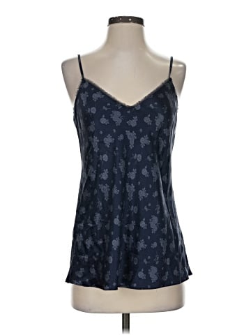 Vince. Sleeveless Top (view 1)