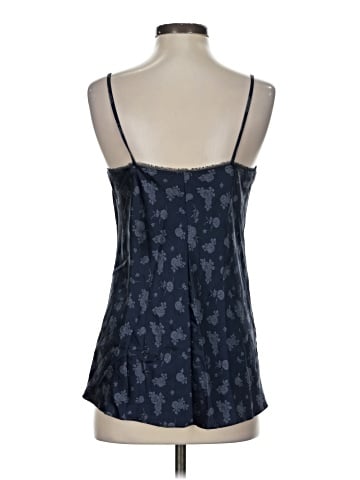 Vince. Sleeveless Top (view 2)