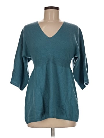 Neiman Marcus Cashmere Pullover Sweater (view 1)
