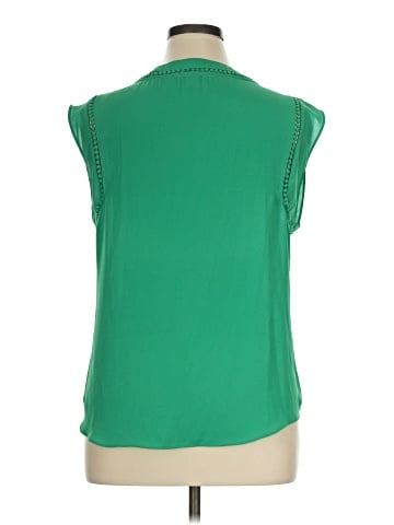 41Hawthorn Sleeveless Blouse (view 2)