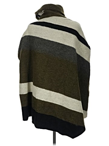 Tabitha Poncho (view 2)