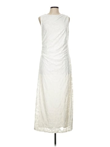 Old Navy Casual Dress (view 1)