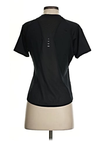 Nike Active T-Shirt (view 2)
